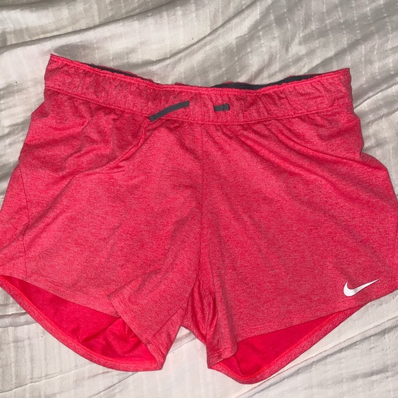 Nike Dri-Fit Pink Shorts - Picture 1 of 2